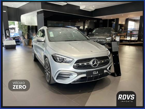 MERCEDES-BENZ GLA 200 1.3 MHEV AMG LINE 7G-DCT MERCEDES-BENZ GLA 200 1.3 MHEV AMG LINE 7G-DCT